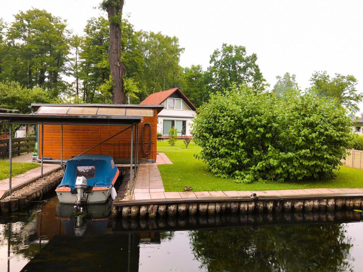 Ferienhaus Direkt An Der Spree Mit Whirlpool Und Sauna Berlin Extérieur photo